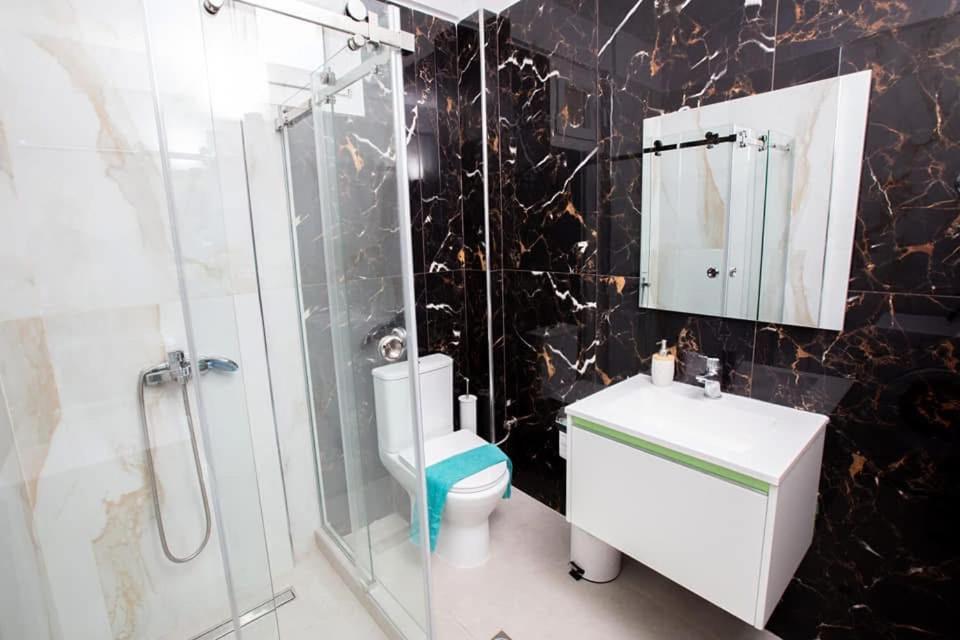 Marane Luxury Suites เนอามูดาเนีย ภายนอก รูปภาพ